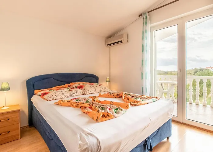 1 Bedroom Lovely In 公寓